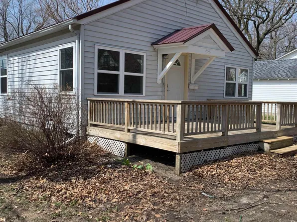 202 S C St, Fairfield, IA 52556