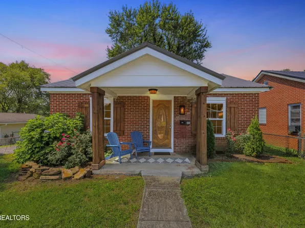223 Georgia St, Harriman, TN 37748
