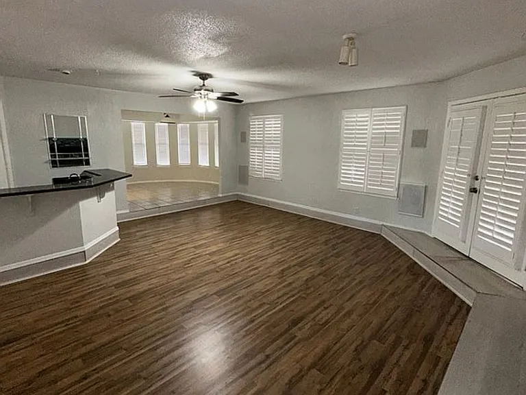 4372 Loma De Oro Dr — Photo 10