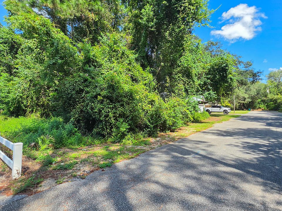 1st image of 0 Pinetree Rd