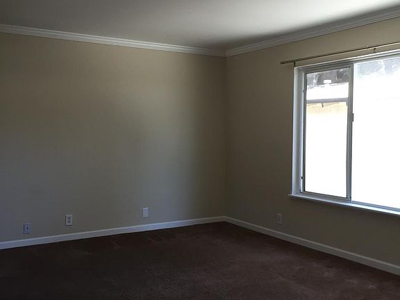 4th image of 2850 Sneath Ln APT 22