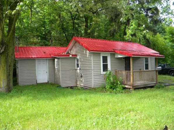 35 Erie St, Owego, NY 13827