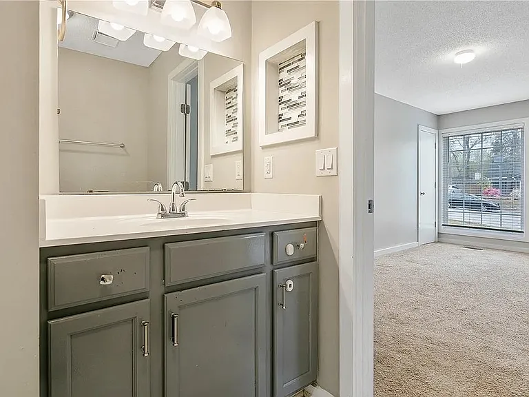 316 Whipple Tree Ln — Photo 42