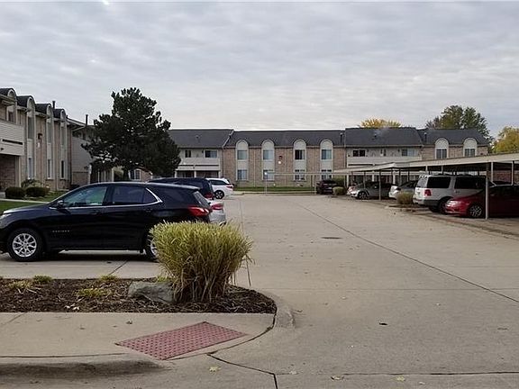 4th image of 44429 Savery Dr