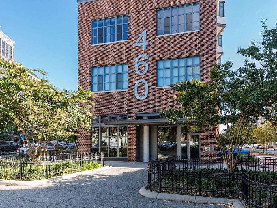 1st image of 460 New York Ave NW Unit 1006