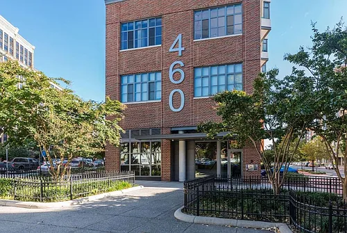 460 New York Ave NW #1006 Photo 1