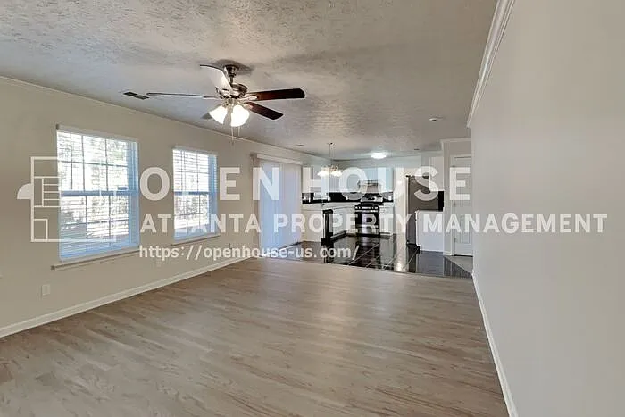 19 Lakemoore Ct — Photo 4