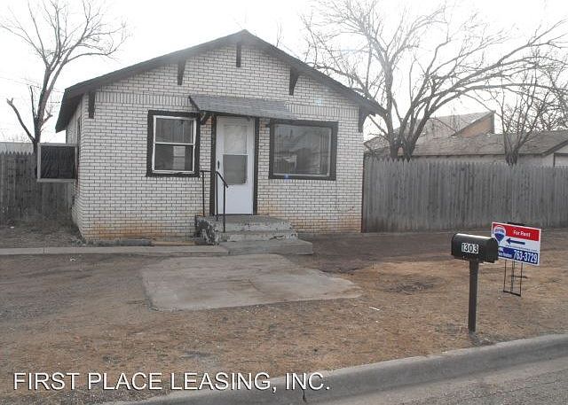 1st image of 1303 E 4th St
