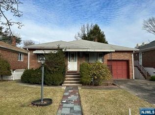267 Harmon Ave, Fort Lee, NJ 07024