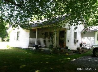 980 E Fork Rd, Sylva, NC 28779