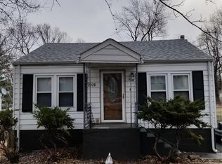 2928 Hilleman Ave, Saint Louis, MO 63114