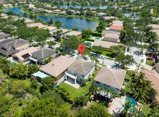 16565 Turquoise Trl, Weston, FL 33331
