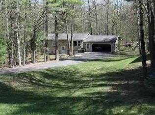3833 Forest Lakes Dr, Traverse City, MI 49696