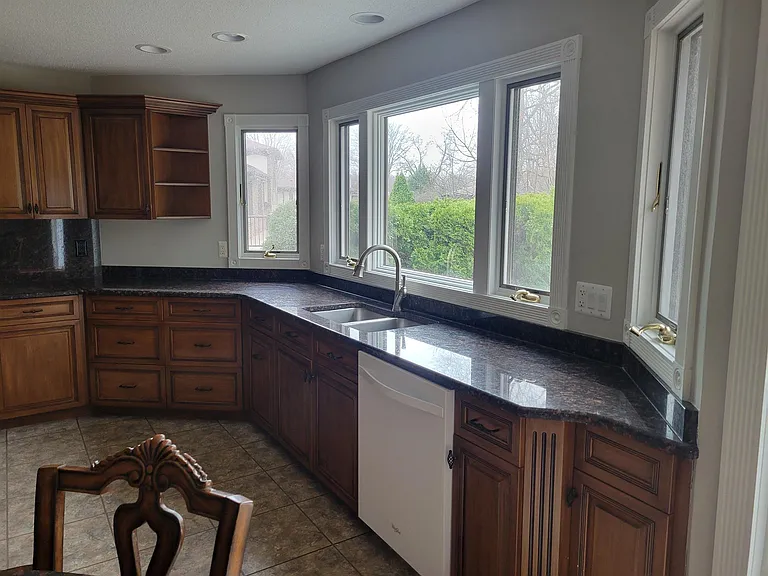 6927 Northpoint Dr — Photo 13