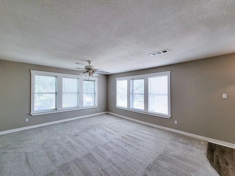 4634 Norhill Blvd — Photo 7