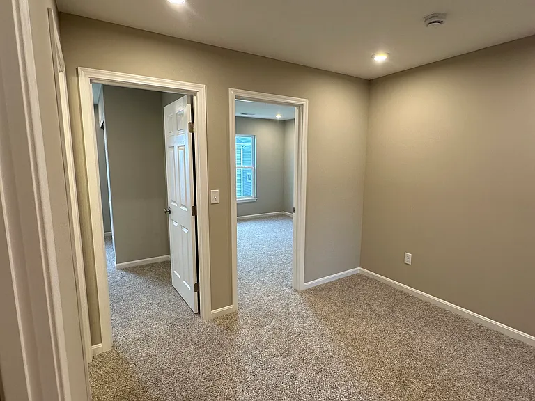 594 Dedication Ln — Photo 34