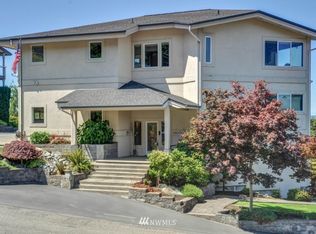 28809 4th Pl S, Seattle, WA 98198