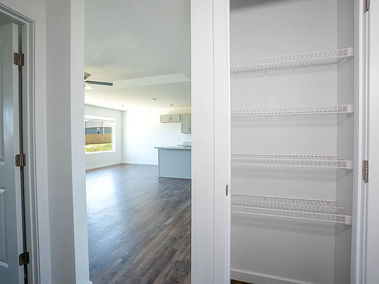 1380 Kay St — Photo 19