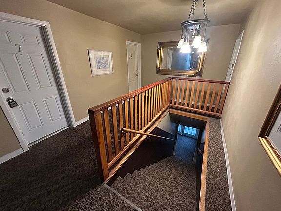 3rd image of 901 S Lincoln St APT 7