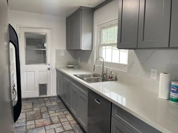 7262 Stanford Ave, La Mesa, CA 91942