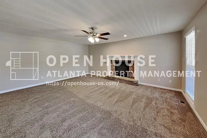 4 bed, 3.5 bath, 2559 sqft, $2,250 — Photo 3