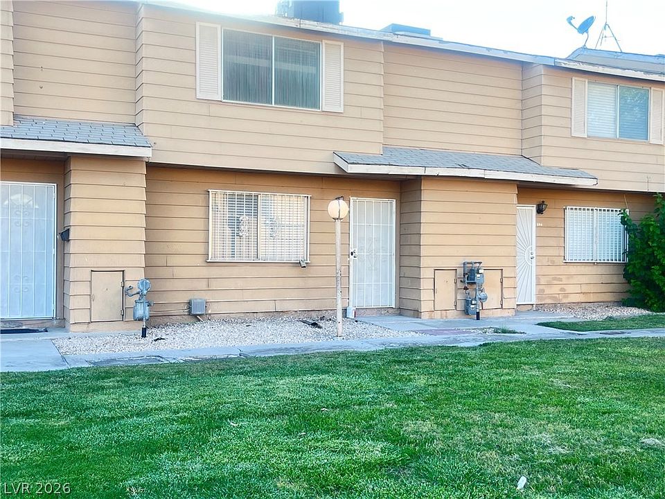 1st image of 592 Sea Shell Ln