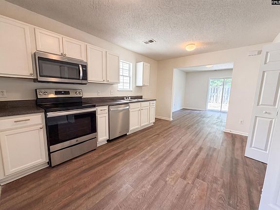 2nd image of 507 Summit Terrace Ct