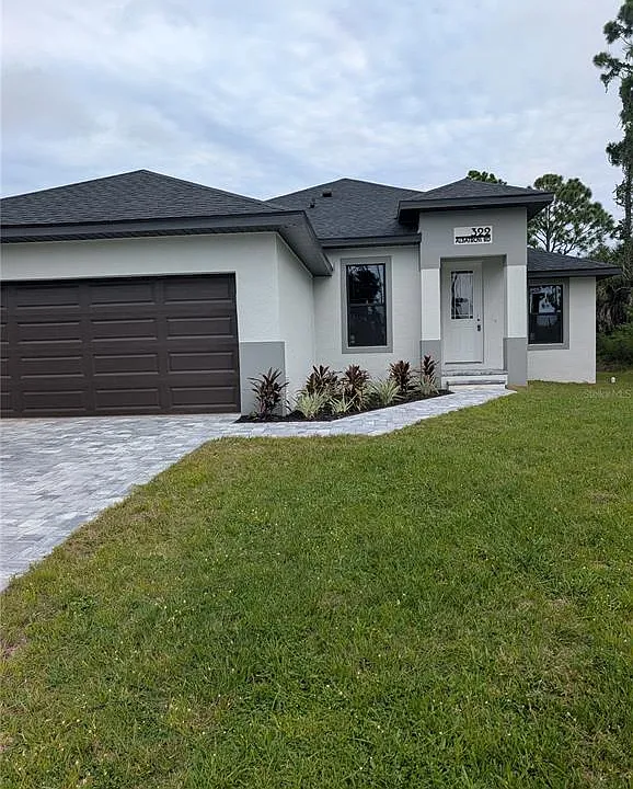 322 Albatross Rd