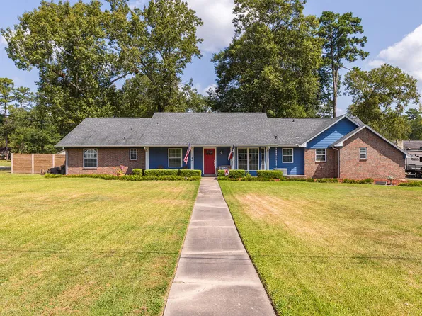 1310 Shady Ln, Lufkin, TX 75904
