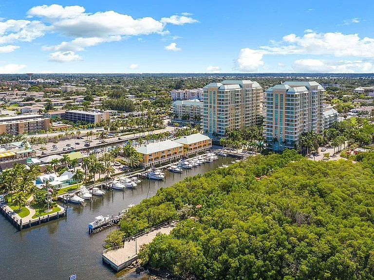 700 E Boynton Beach Blvd #803 — Photo 79