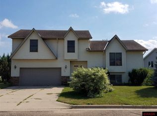 762 Kraus Ct, Lake Crystal, MN 56055