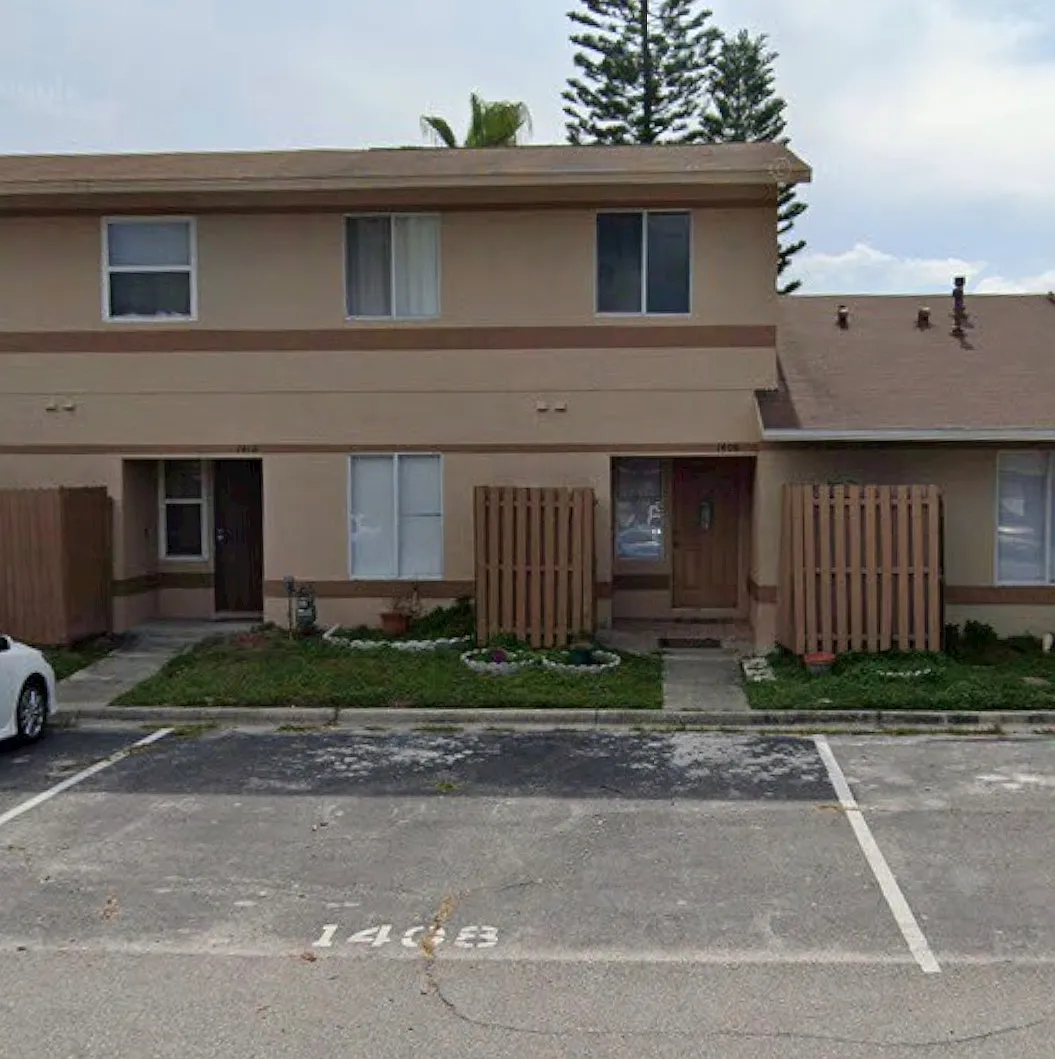 3 bed, 1216 sqft, $1,850 — Photo 1
