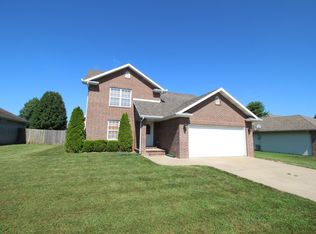 765 S Jester Ave, Springfield, MO 65802