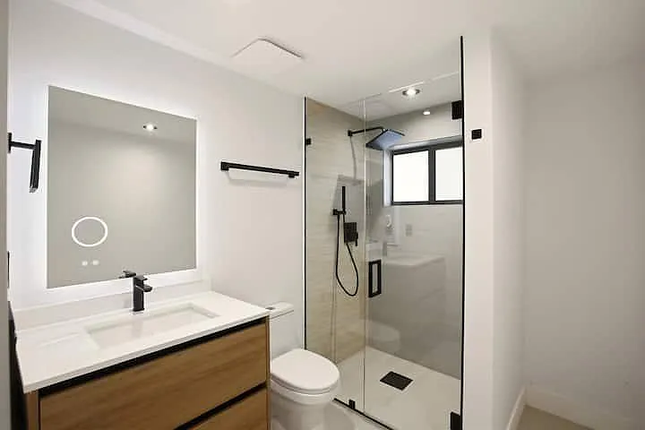 4 bed, 3.0 bath, 2489 sqft, $1,455 — Photo 3