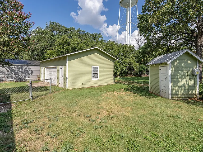 3100 Rm 1869 #A — Photo 22