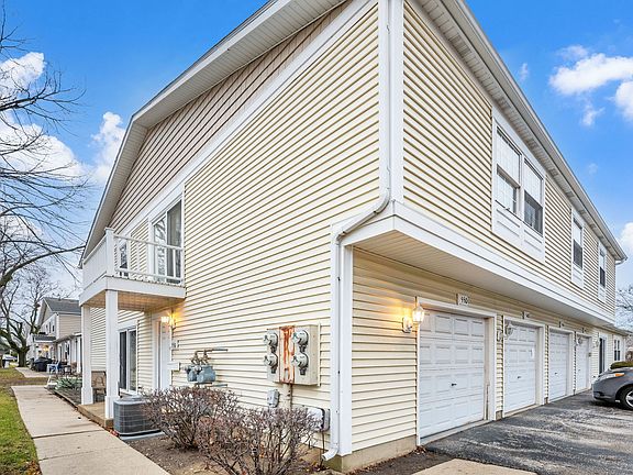 2nd image of 550 Vail Ct #550