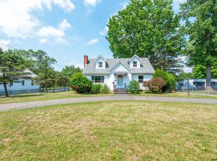 107 Scott Ave, Castleton, NY 12033