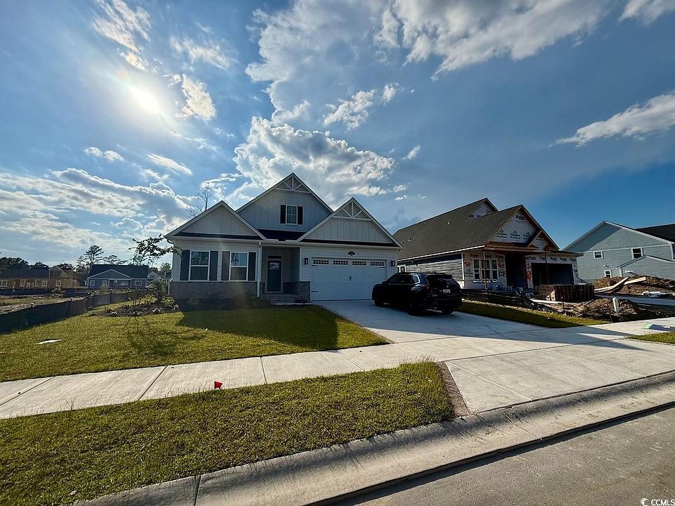 2nd image of 2281 Hazel Way