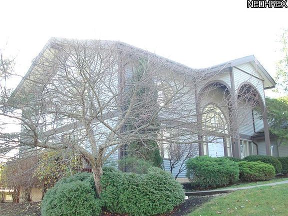 3rd image of 6750 Windward Hills Dr