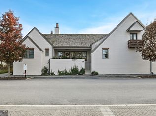 110 4th St, Fayetteville, GA 30214