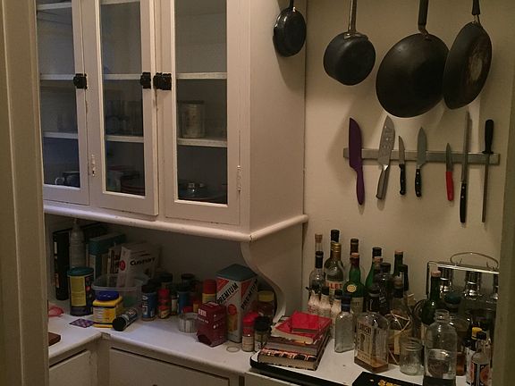 2nd image of 1123 W North Shore Ave APT 201