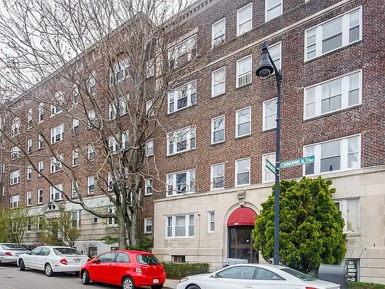 1607 Commonwealth Ave #22 — Photo 8