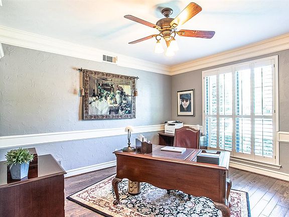 5th image of 2116 Brandeis Dr