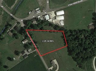 Spooky Hollow Rd, Sugarcreek, OH 44681