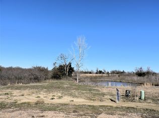 310 Victory Dr, Mabank, TX 75156