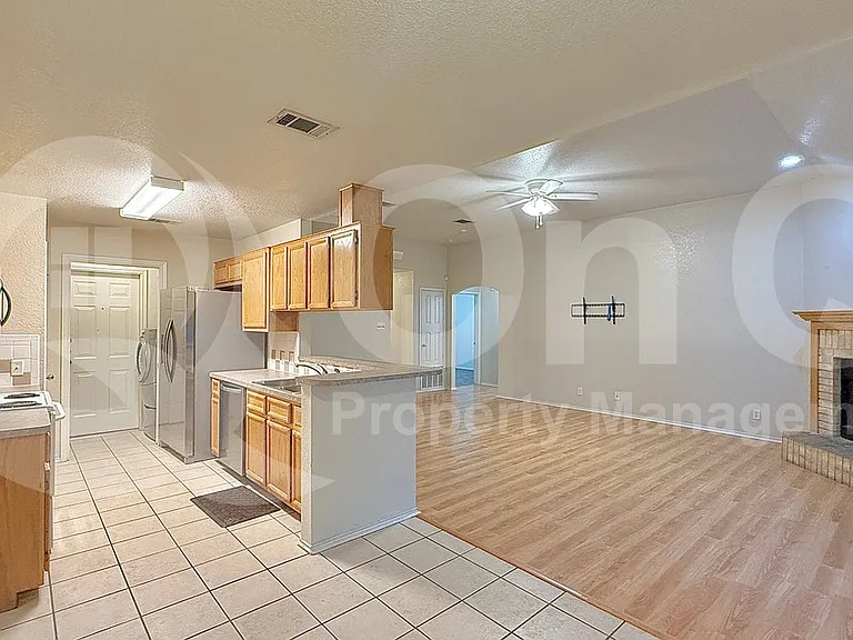 4202 Jake Spoon Dr — Photo 7