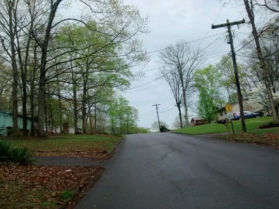 5th image of 812 Whisperwood Trl NE