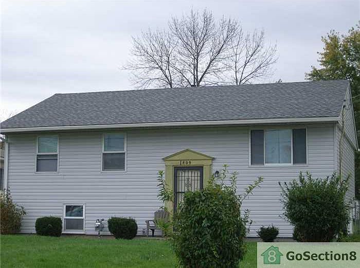 1st image of 1809 W 19th St