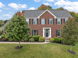 149 Sweetwater Dr, Sewickley, PA 15143