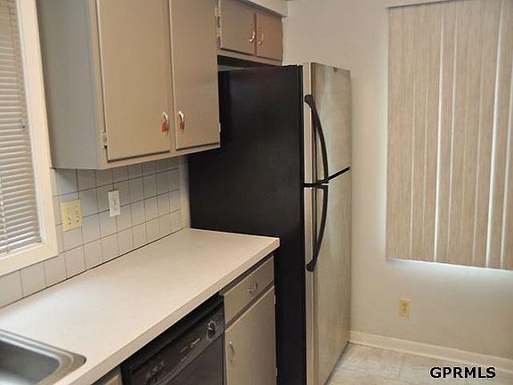 4th image of 3310 Florence Blvd